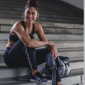 LULULEMON VAR CITY TRACK JOGGER - SZ 6